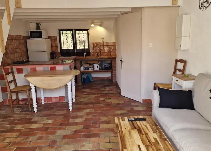 Studio Au Pied De La Sainte Victoire